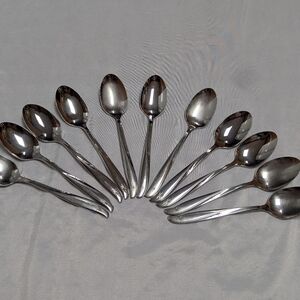 Set Of 11 Oneida Community Twin Star Tea Spoons MCM Vintage Atomic Stainless
